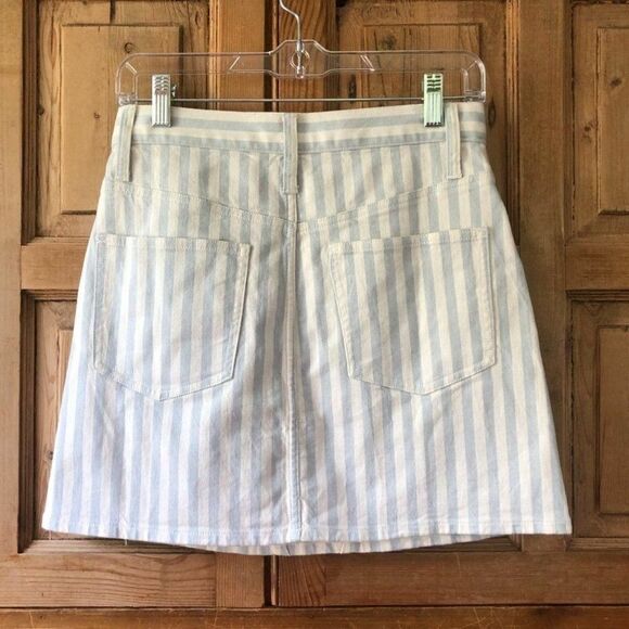 Madewell Size 26 Blue White Striped Denim Skirt Button Fly NWT Coastal New - Picture 5 of 9